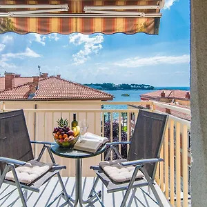 Vesna Kandlerova Apartment Poreč